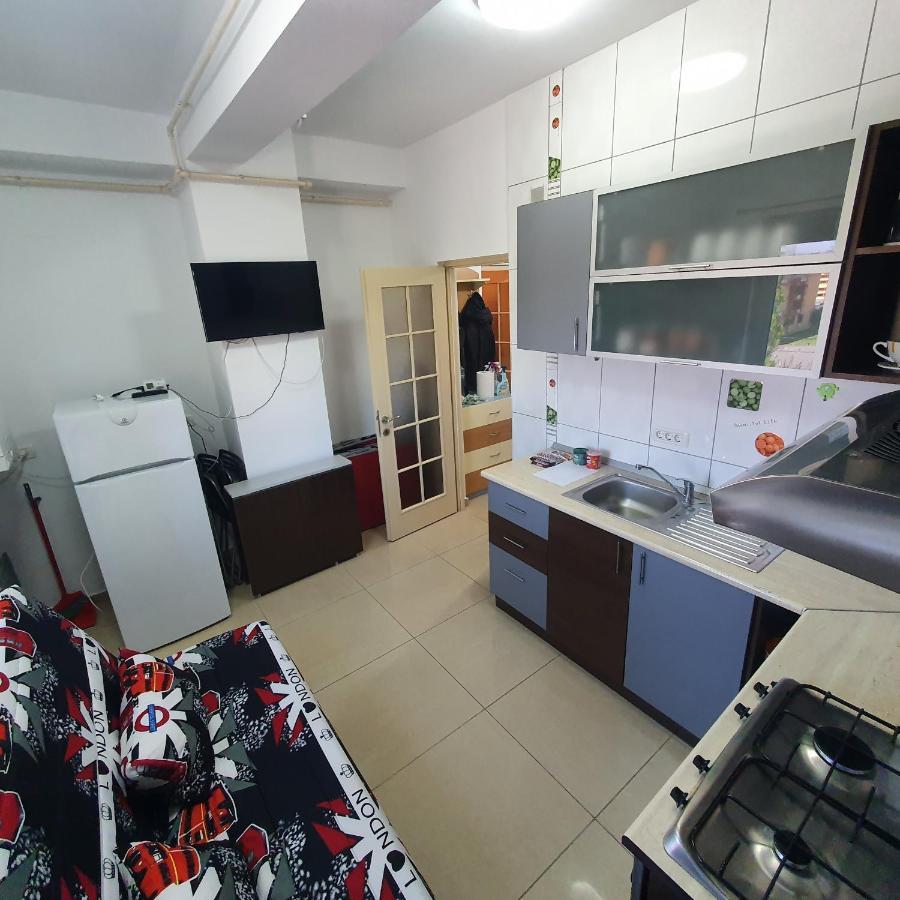 דירות Apartament O Camera מאמאיה מראה חיצוני תמונה